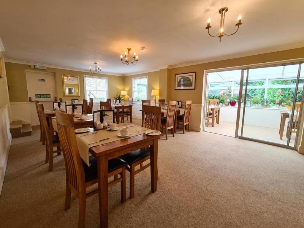 Watermead House Hotel ชาร์ด ภายนอก รูปภาพ